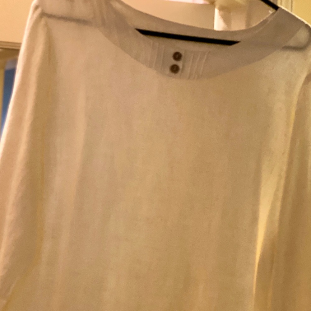 Blouse - Picture 1 of 1